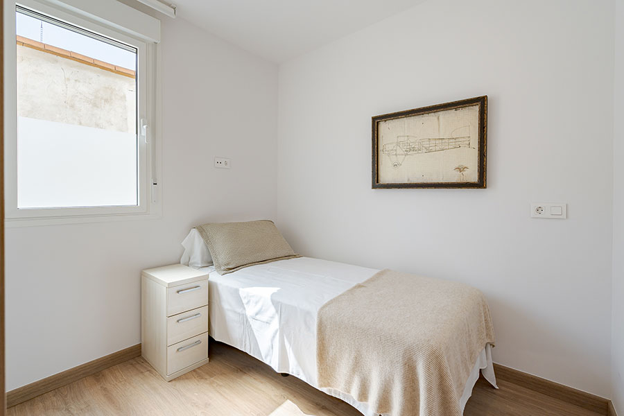 Dormitorio suite 4 del  piso de 4 habitaciones de alquiler en Cuatro Caminos, Madrid.