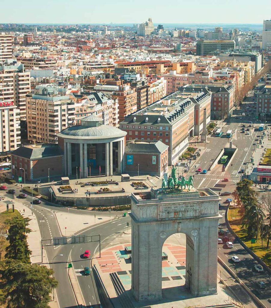 ¿Qué sabes del faro de Moncloa?