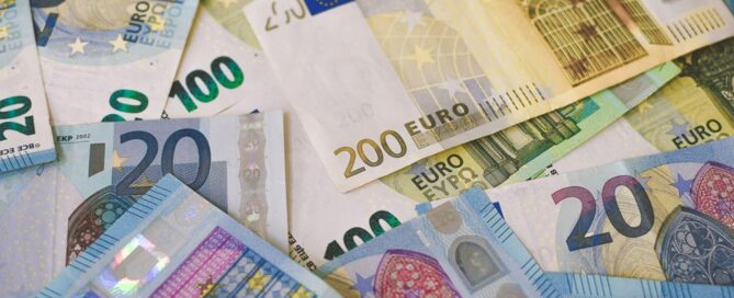 Cuando el dinero era papel: palacio de la bolsa de Madrid