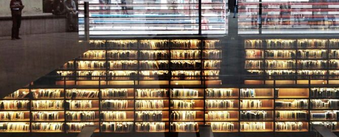 Bibliotecas para hacer turismo en Madrid